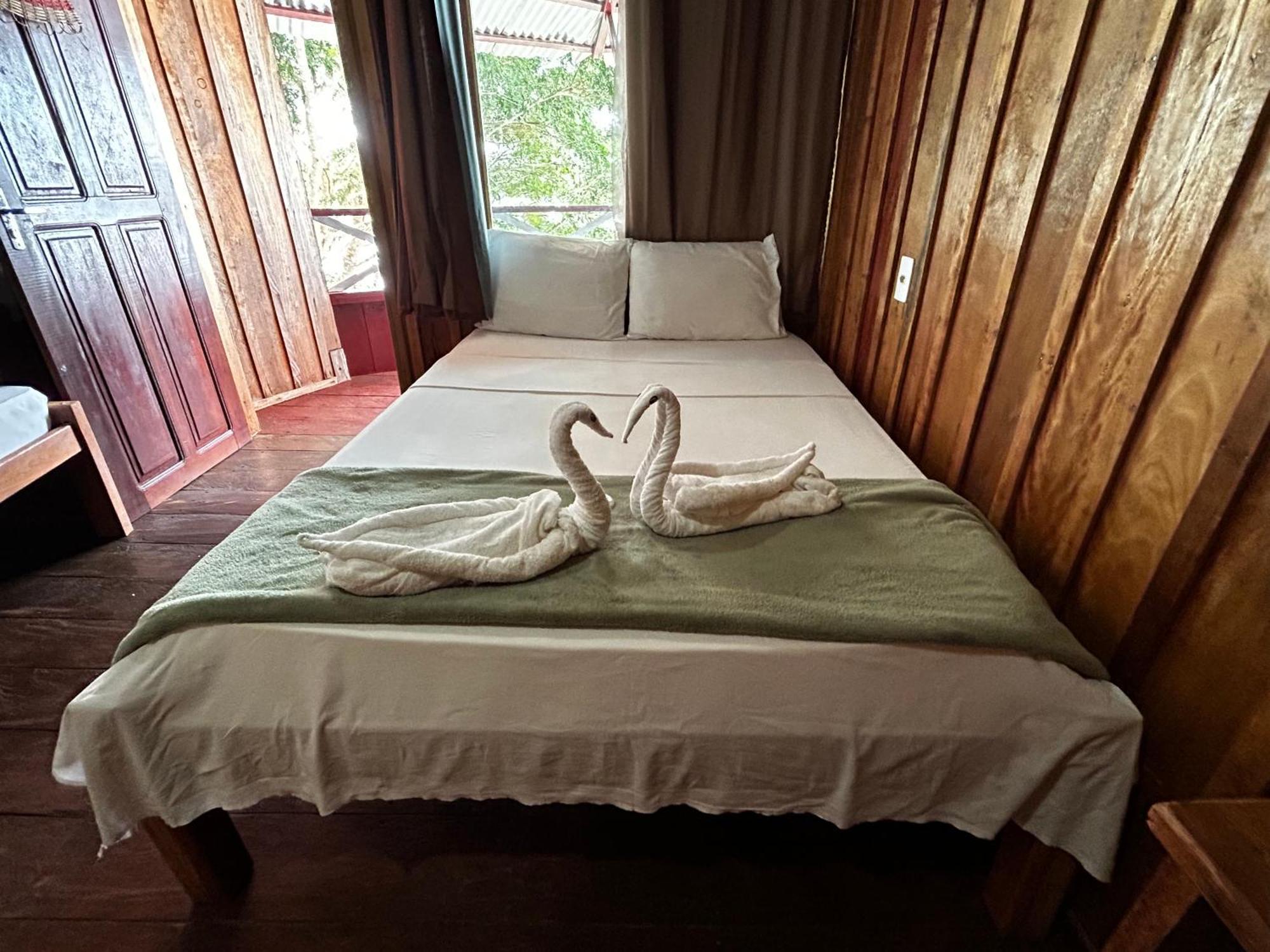 Vista Do Lago Jungle Lodge Cajual Ngoại thất bức ảnh